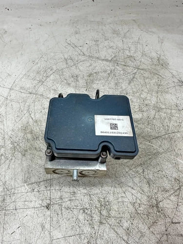 Bomba y módulo ABS 2012-2016 Tesla modelo s eléctrico 1037797-00-C