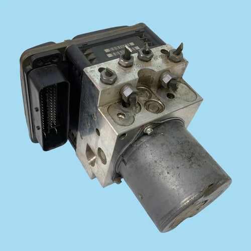 Bomba y módulo ABS A2124313912 2010-2011 Mercedes-Benz W212 E63 AMG