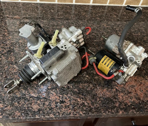 Servofreno ABS Toyota Prius híbrido 2010-2015 conjunto