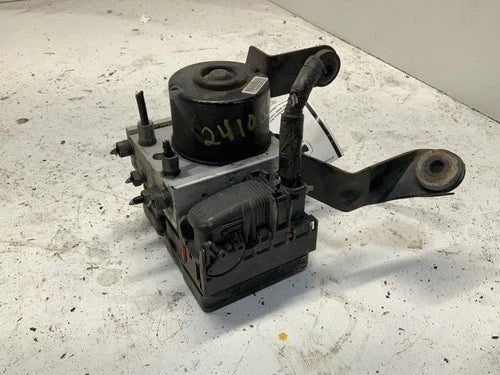 Bomba ABS 2010-2015 Mazda 5 sin gestión dinámica de estabilidad