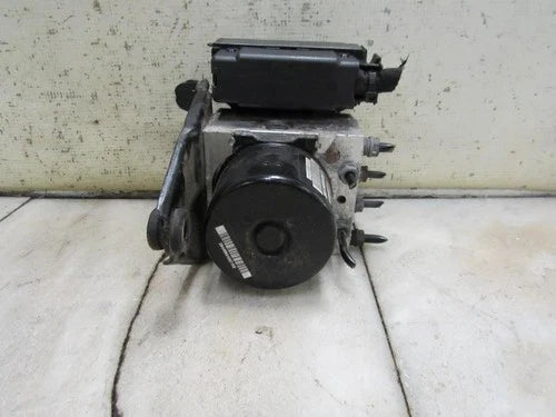 Bomba y módulo ABS 2015-2016 Volkswagen Jetta