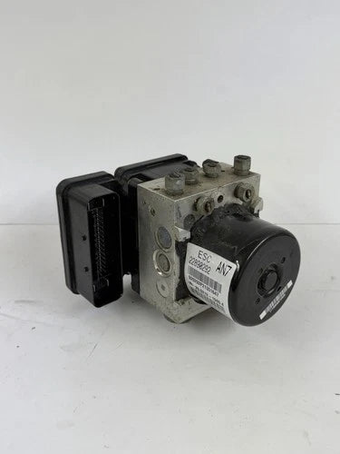 Bomba y módulo ABS 2011-2016 Cadillac SRX 22890292