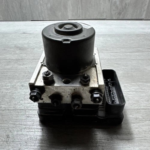 Bomba y módulo ABS 2002-2006 Mini Cooper R50 R52 6 765 323