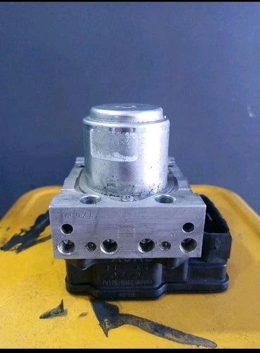 Bomba y módulo ABS 16 17 Honda Accord LX 2.4L T2FX0