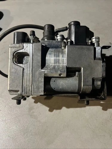 Bomba y módulo ABS 2004-2009 BMW K1200LT integral 34517681915 fte