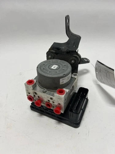 Bomba y módulo ABS 2014-2019 Ford Fiesta