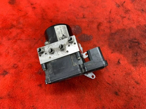 Bomba y módulo ABS BMW 2006-2015 E90 E92 E82 E84 83K