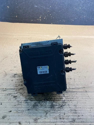 Bomba y módulo ABS Wabco referencia 4460470002 AA3316