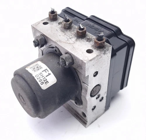 Bomba y módulo ABS 2013-2015 Honda Accord híbrido 2.4L