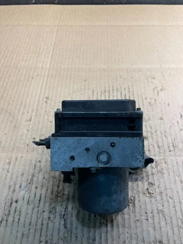 Bomba ABS 2004 a 2005 BMW 525i 6758743 X8798