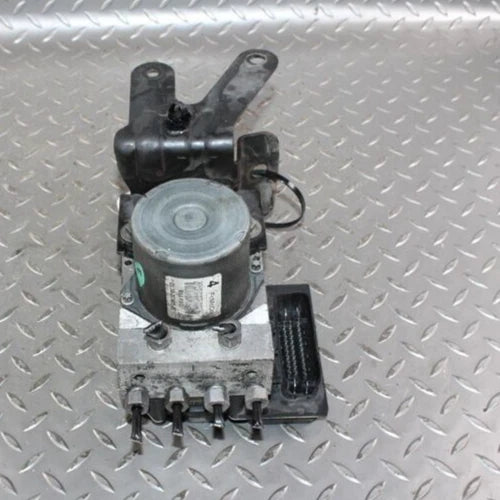 Bomba y módulo ABS 2013-2014 Ford F150 referencia DL34-2C405-B