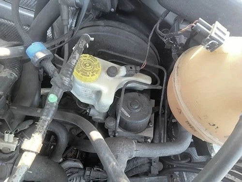 Bomba ABS descapotable 1997-2002 Golf 33439196