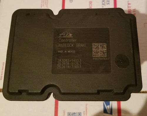 Bomba y módulo ABS 2010 Jeep Wrangler 3.8L