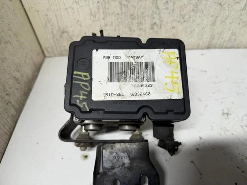 Bomba y módulo ABS 2016 Patriot - P68212478AA