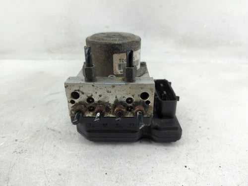Bomba y módulo ABS 2012-2015 Nissan Rogue D1JYY