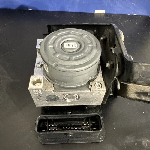 Bomba y módulo ABS Honda Accord híbrido Sport 2023-2025 FWD ESC