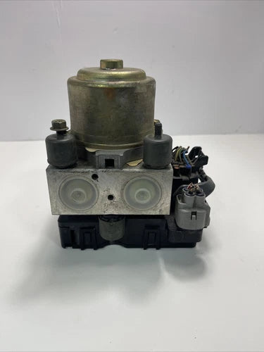 Bomba y módulo ABS 2002-2004 Mitsubishi Montero Sport MR955425