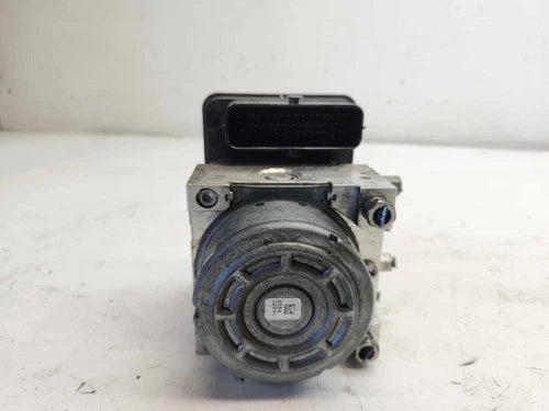Bomba y módulo ABS 2014 2015 2016 Mazda 3 BHY1-43-7A0D