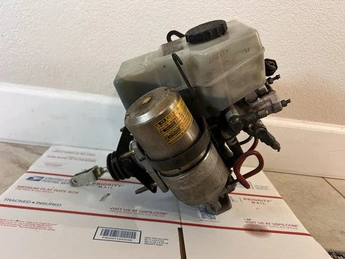 Bomba y módulo ABS 2001 01 Toyota 4Runner 3.4L