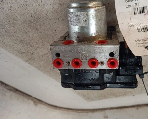 Bomba y módulo ABS 2014-2015 Honda Civic 1.8L, a t