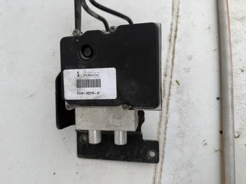 Módulo ABS Ford F-650 F-750 2016-2019 Super Duty FC44-2C215-A