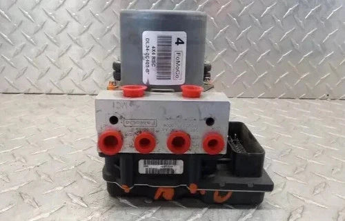 Bomba y módulo ABS 2013-2014 Ford F150 4X4 DL34-2C405-B