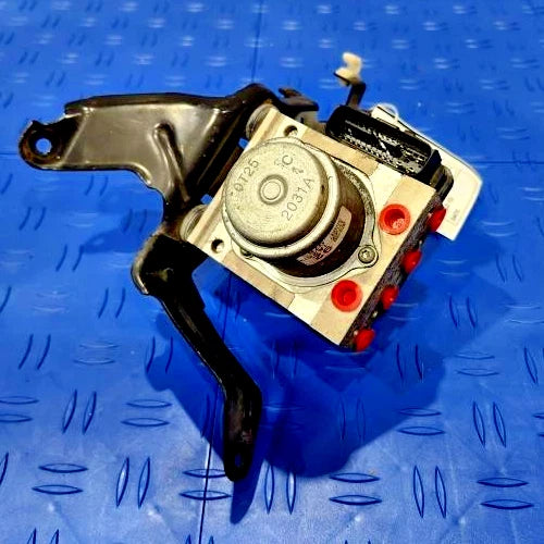 Bomba ABS 2011-2012 Honda Accord 2.4L cupé transmisión automática VSA