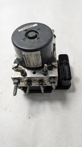 Bomba y módulo ABS 2011-2012 Subaru Legacy