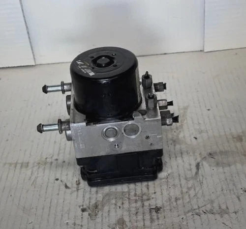 Bomba ABS 2011-2014 Chrysler 200