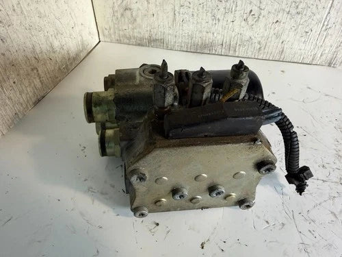 Bomba y módulo ABS 1995-1997 Explorer - F57A-AE