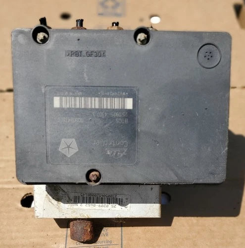 Bomba y módulo ABS Jeep Grand Cherokee 2005