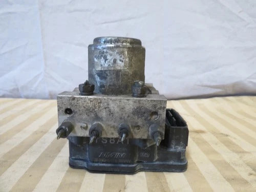 Bomba ABS 2012-2013 Honda Civic 1.8L cupé TS8A1