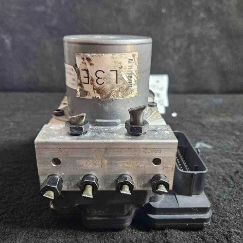 Bomba y módulo ABS 2011-2014 Kia Sedona 3.5L