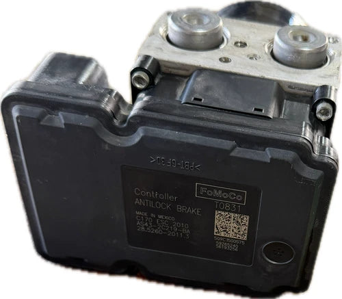 Bomba y módulo ABS 2010-2011 Ford Focus