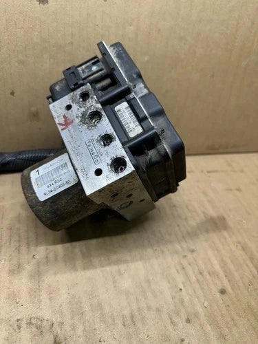 Bomba y módulo ABS 2009 Ford F150 9L34-2C405-B 4X4 09