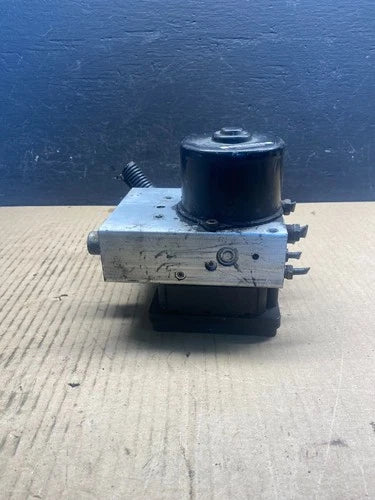 Bomba y módulo ABS 2004-2012 Nissan Titan 4WD 47660-ZR20B AC9009