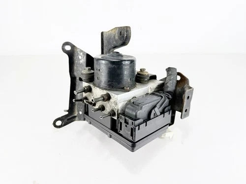 Bomba y módulo ABS 2009-2011 Nissan Pathfinder Xterra 47660-ZL00C