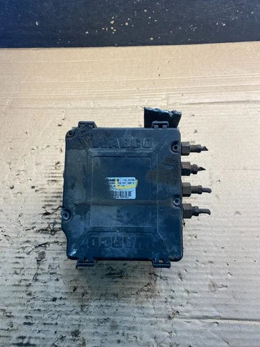 Bomba y módulo ABS Wabco referencia 4460470002 AA3233