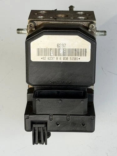 Bomba y módulo ABS 2003-2007 Hummer H2