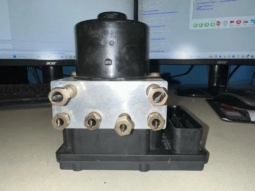 Bomba y módulo ABS 2003-2005 Ford Thunderbird Lincoln LS
