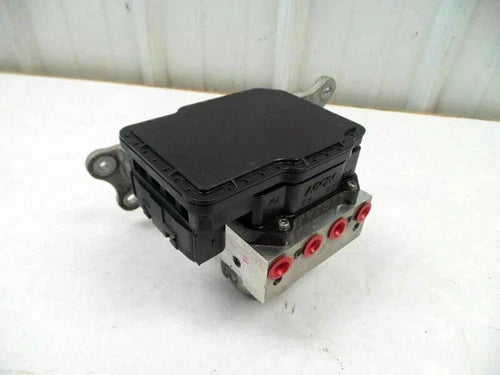 Bomba y módulo ABS 2014-2015 Honda Civic sedán 1.8L EX