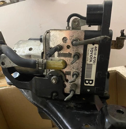Bomba ABS revisado 2004-2009 Toyota Prius híbrido 44510-47051