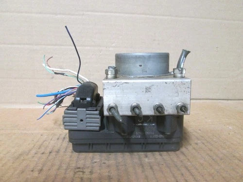 Bomba y módulo ABS 11 12 Toyota Corolla 44540-02271 89541-12851