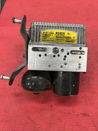 Bomba ABS 2003-2006 Mercedes-Benz W211 W219 E55 E320 E500 E350 SBC 0265960061 # ABS23