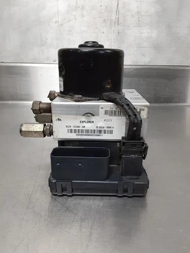 Bomba y módulo ABS 1999-2001 Ford Explorer XL24-2C346-AB