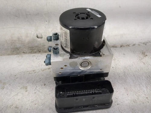 Bomba y módulo ABS 2009-2013 BMW 335i XC186