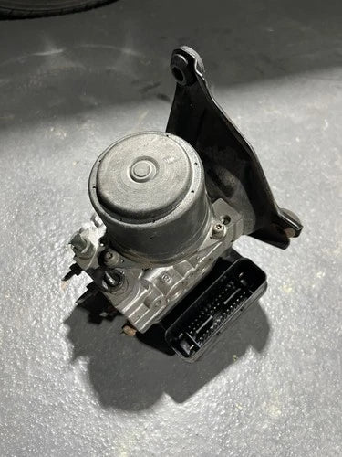 Bomba y módulo ABS 2003-2005 Acura MDX TL Honda Accord