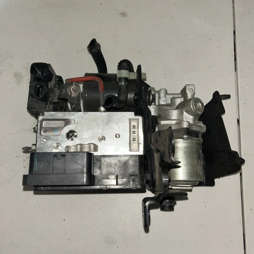 Servofreno ABS 2007-2017 Lexus LS460 LS460L