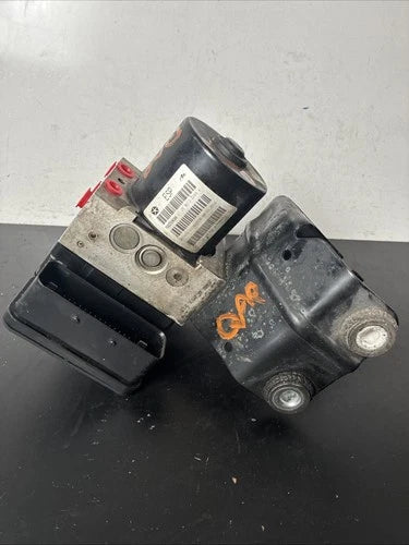 Bomba y módulo ABS 2017-2022 Dodge camioneta 1500 - 68376943AA