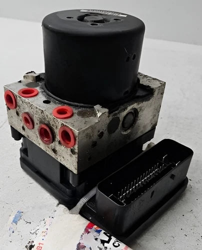 Bomba ABS 2010-2013 Ford Transit Connect